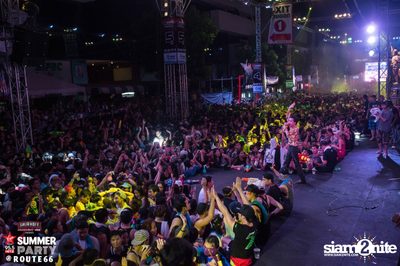 Smirnoff Midnight 100 นำเสนอ 95.5 Virgin Hitz Summer Party — photo 84