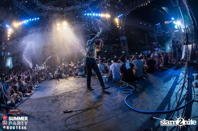 Smirnoff Midnight 100 นำเสนอ 95.5 Virgin Hitz Summer Party — photo 109