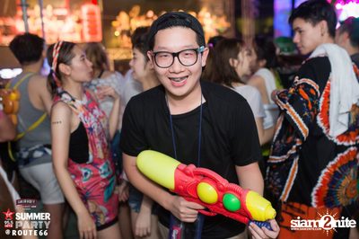 Smirnoff Midnight 100 นำเสนอ 95.5 Virgin Hitz Summer Party — photo 146