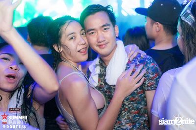 Smirnoff Midnight 100 นำเสนอ 95.5 Virgin Hitz Summer Party — photo 154