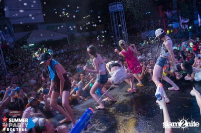 Smirnoff Midnight 100 นำเสนอ 95.5 Virgin Hitz Summer Party — photo 183