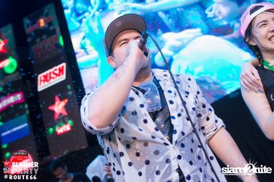 Smirnoff Midnight 100 นำเสนอ 95.5 Virgin Hitz Summer Party — photo 186