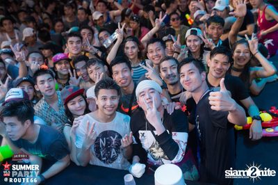 Smirnoff Midnight 100 นำเสนอ 95.5 Virgin Hitz Summer Party — photo 190
