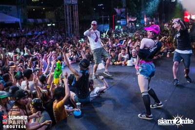 Smirnoff Midnight 100 นำเสนอ 95.5 Virgin Hitz Summer Party — photo 194