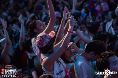 Smirnoff Midnight 100 นำเสนอ 95.5 Virgin Hitz Summer Party — photo 203