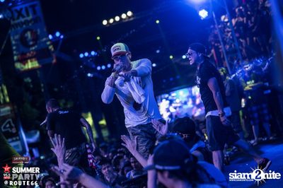 Smirnoff Midnight 100 นำเสนอ 95.5 Virgin Hitz Summer Party — photo 206