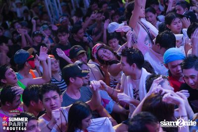 Smirnoff Midnight 100 นำเสนอ 95.5 Virgin Hitz Summer Party — photo 213
