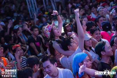Smirnoff Midnight 100 นำเสนอ 95.5 Virgin Hitz Summer Party — photo 218