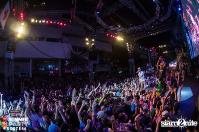 Smirnoff Midnight 100 นำเสนอ 95.5 Virgin Hitz Summer Party — photo 223