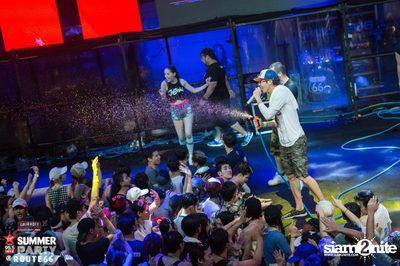 Smirnoff Midnight 100 นำเสนอ 95.5 Virgin Hitz Summer Party — photo 238