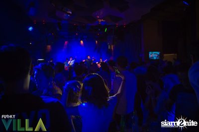 Friday Night at Funky Villa, Thonglor Arena 10 — photo 76