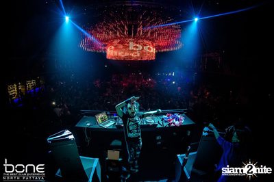 Take Off Party กับ DJ Bl3nd และ  Moti ที่ โบน คลับ, พัทยาเหนือ — photo 13