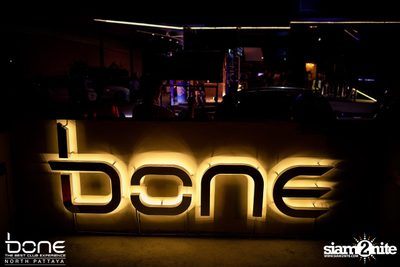 Take Off Party กับ DJ Bl3nd และ  Moti ที่ โบน คลับ, พัทยาเหนือ — photo 26