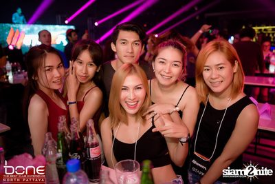 Take Off Party กับ DJ Bl3nd และ  Moti ที่ โบน คลับ, พัทยาเหนือ — photo 50