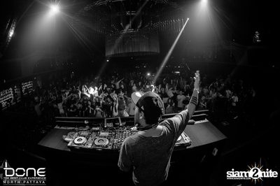 Take Off Party กับ DJ Bl3nd และ  Moti ที่ โบน คลับ, พัทยาเหนือ — photo 92