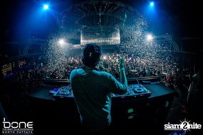 Take Off Party กับ DJ Bl3nd และ  Moti ที่ โบน คลับ, พัทยาเหนือ — photo 97