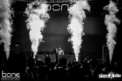 Take Off Party กับ DJ Bl3nd และ  Moti ที่ โบน คลับ, พัทยาเหนือ — photo 104