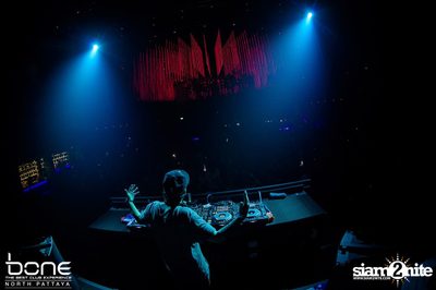 Take Off Party กับ DJ Bl3nd และ  Moti ที่ โบน คลับ, พัทยาเหนือ — photo 119