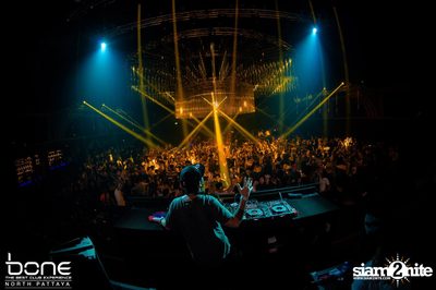 Take Off Party กับ DJ Bl3nd และ  Moti ที่ โบน คลับ, พัทยาเหนือ — photo 123