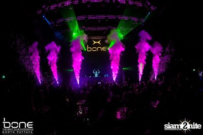 Take Off Party กับ DJ Bl3nd และ  Moti ที่ โบน คลับ, พัทยาเหนือ — photo 192