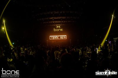Take Off Party กับ Dyro ที่ โบน คลับ, พัทยาเหนือ — photo 82