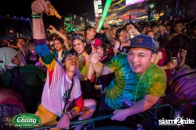 Chang Music Connection นำเสนอ Songkran Moments ที่ เซ็นทรัล เฟสติวัล — photo 193