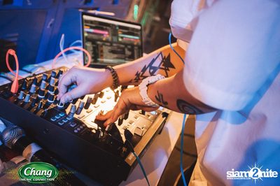 Chang Music Connection นำเสนอ Songkran Moments ที่ เซ็นทรัล เฟสติวัล — photo 212