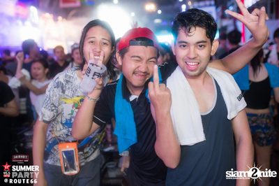 Smirnoff Midnight 100 นำเสนอ 95.5 Virgin Hitz Summer Party — photo 15