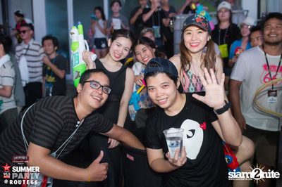 Smirnoff Midnight 100 นำเสนอ 95.5 Virgin Hitz Summer Party — photo 18