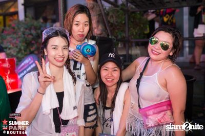 Smirnoff Midnight 100 นำเสนอ 95.5 Virgin Hitz Summer Party — photo 20