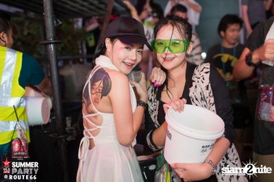 Smirnoff Midnight 100 นำเสนอ 95.5 Virgin Hitz Summer Party — photo 21