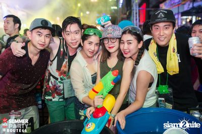 Smirnoff Midnight 100 นำเสนอ 95.5 Virgin Hitz Summer Party — photo 26