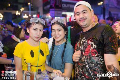 Smirnoff Midnight 100 นำเสนอ 95.5 Virgin Hitz Summer Party — photo 43