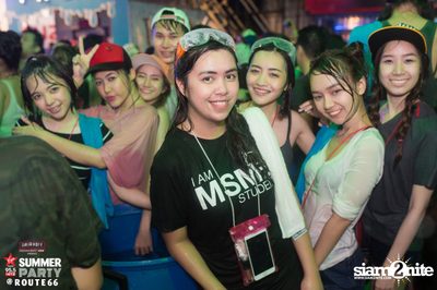 Smirnoff Midnight 100 นำเสนอ 95.5 Virgin Hitz Summer Party — photo 57