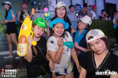 Smirnoff Midnight 100 นำเสนอ 95.5 Virgin Hitz Summer Party — photo 60