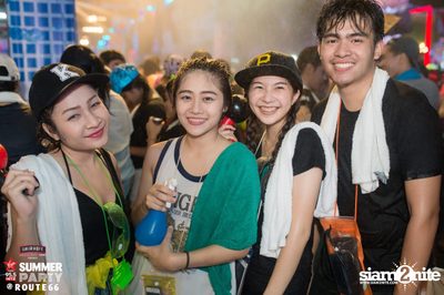 Smirnoff Midnight 100 นำเสนอ 95.5 Virgin Hitz Summer Party — photo 66