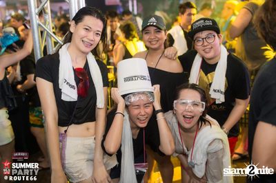 Smirnoff Midnight 100 นำเสนอ 95.5 Virgin Hitz Summer Party — photo 68