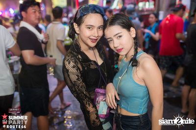 Smirnoff Midnight 100 นำเสนอ 95.5 Virgin Hitz Summer Party — photo 69