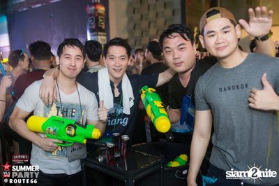 Smirnoff Midnight 100 นำเสนอ 95.5 Virgin Hitz Summer Party — photo 71