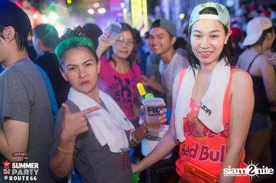 Smirnoff Midnight 100 นำเสนอ 95.5 Virgin Hitz Summer Party — photo 81