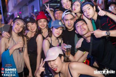 Smirnoff Midnight 100 นำเสนอ 95.5 Virgin Hitz Summer Party — photo 84