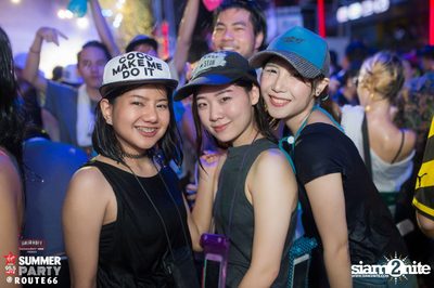 Smirnoff Midnight 100 นำเสนอ 95.5 Virgin Hitz Summer Party — photo 89