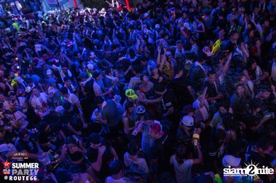 Smirnoff Midnight 100 นำเสนอ 95.5 Virgin Hitz Summer Party — photo 103