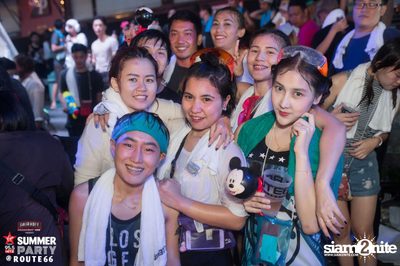 Smirnoff Midnight 100 นำเสนอ 95.5 Virgin Hitz Summer Party — photo 144