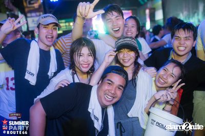 Smirnoff Midnight 100 นำเสนอ 95.5 Virgin Hitz Summer Party — photo 145