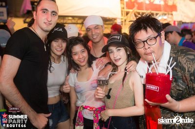 Smirnoff Midnight 100 นำเสนอ 95.5 Virgin Hitz Summer Party — photo 160