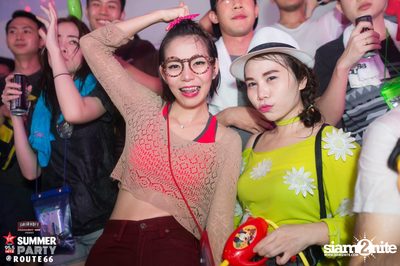 Smirnoff Midnight 100 นำเสนอ 95.5 Virgin Hitz Summer Party — photo 162
