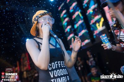 Smirnoff Midnight 100 นำเสนอ 95.5 Virgin Hitz Summer Party — photo 169