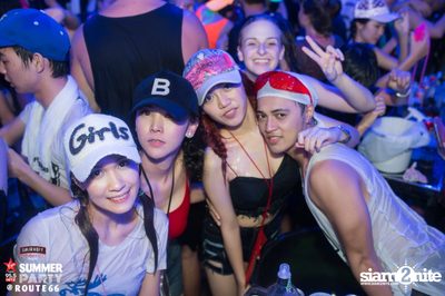 Smirnoff Midnight 100 นำเสนอ 95.5 Virgin Hitz Summer Party — photo 176