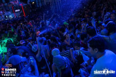 Smirnoff Midnight 100 นำเสนอ 95.5 Virgin Hitz Summer Party — photo 186